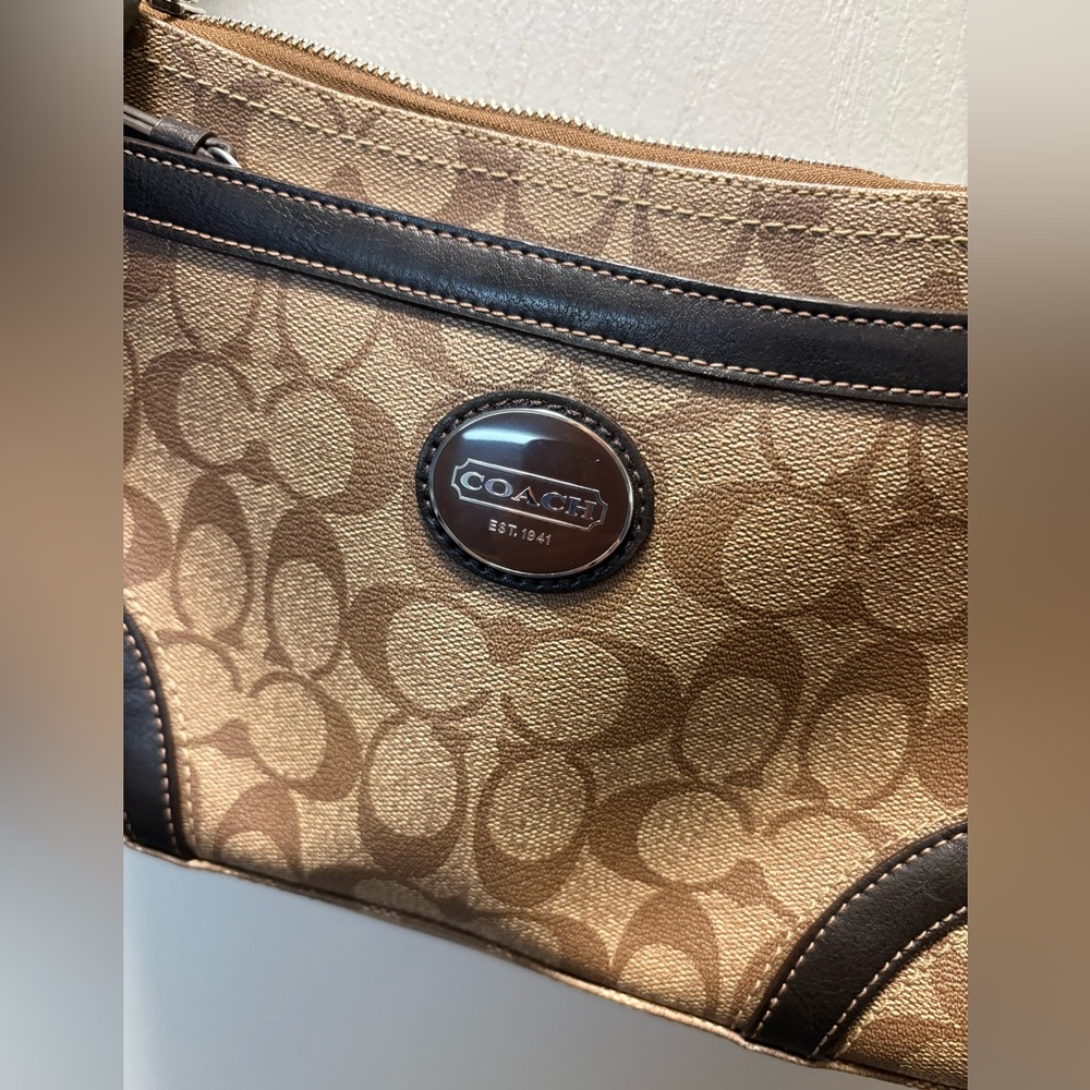 COACH HERITAGE F18924 JACQUARD LOGO MONOGRAM SHOULDER BAG HANDBAG PURSE